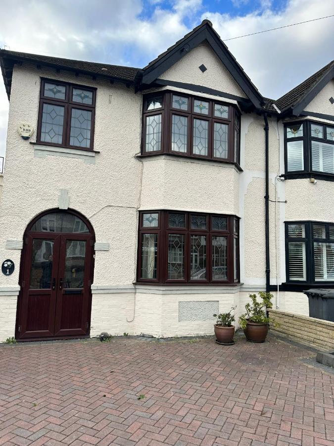 Amazing And Romantic O2 Arena 4 Bedrooms House Free Parking Londres Exterior foto